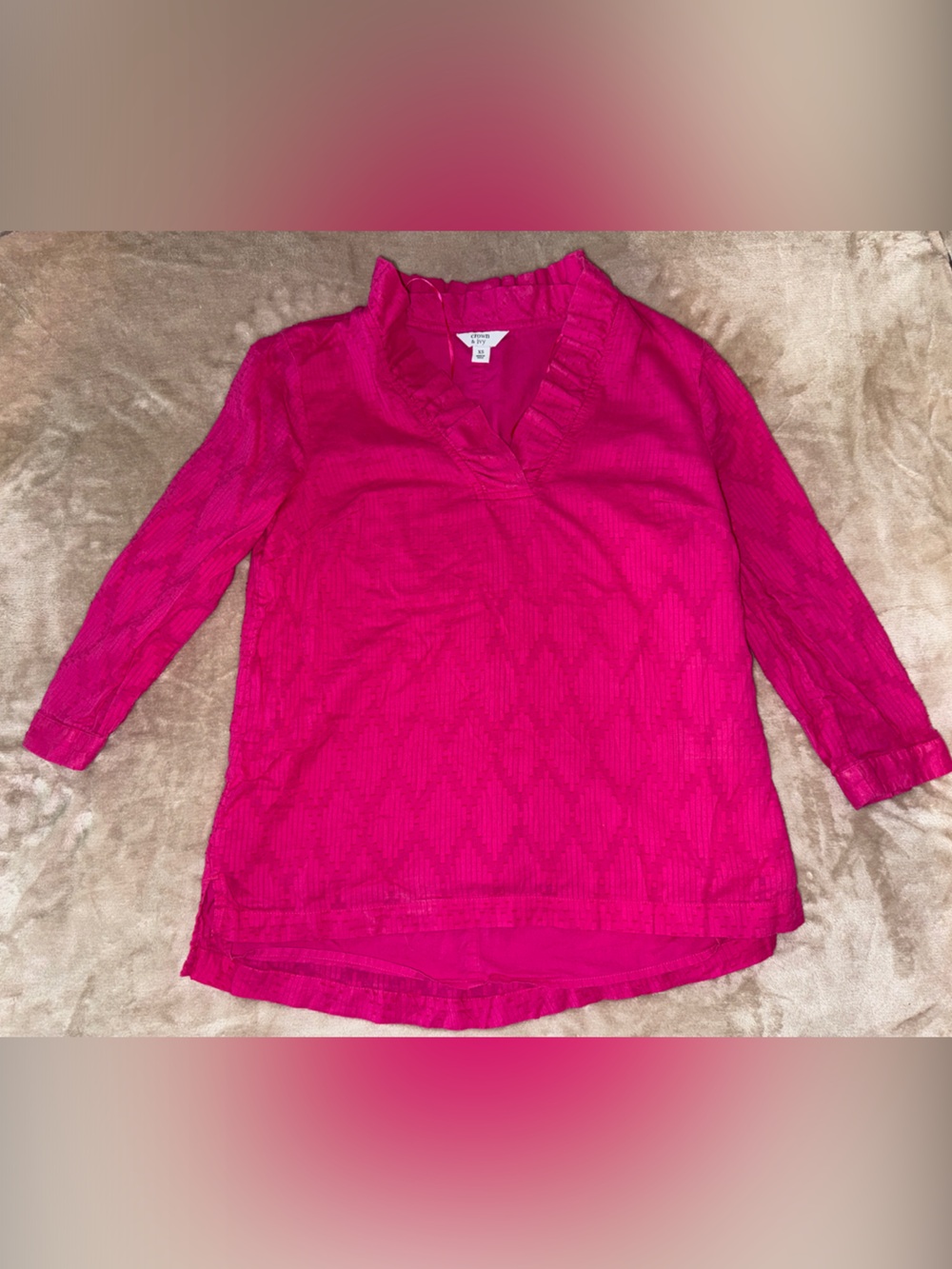 crown & ivy Hot Pink Ruffled V-Neck Top